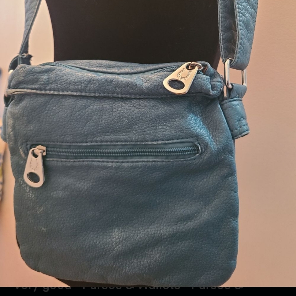 Small Purse - Picture 2 of 4